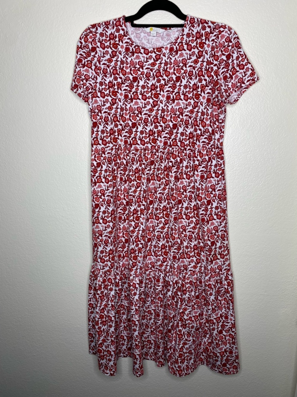 BODEN White and Red Floral Short Sleeve Tiered Midi Dress Crew Neck